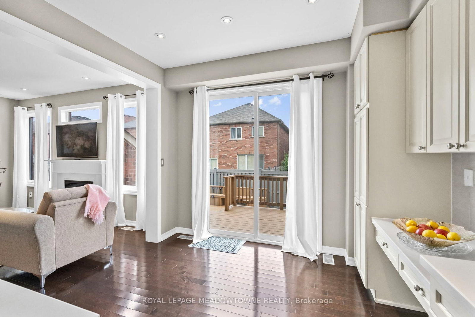 589 Bartleman Terrace • Milton, ON photo 15