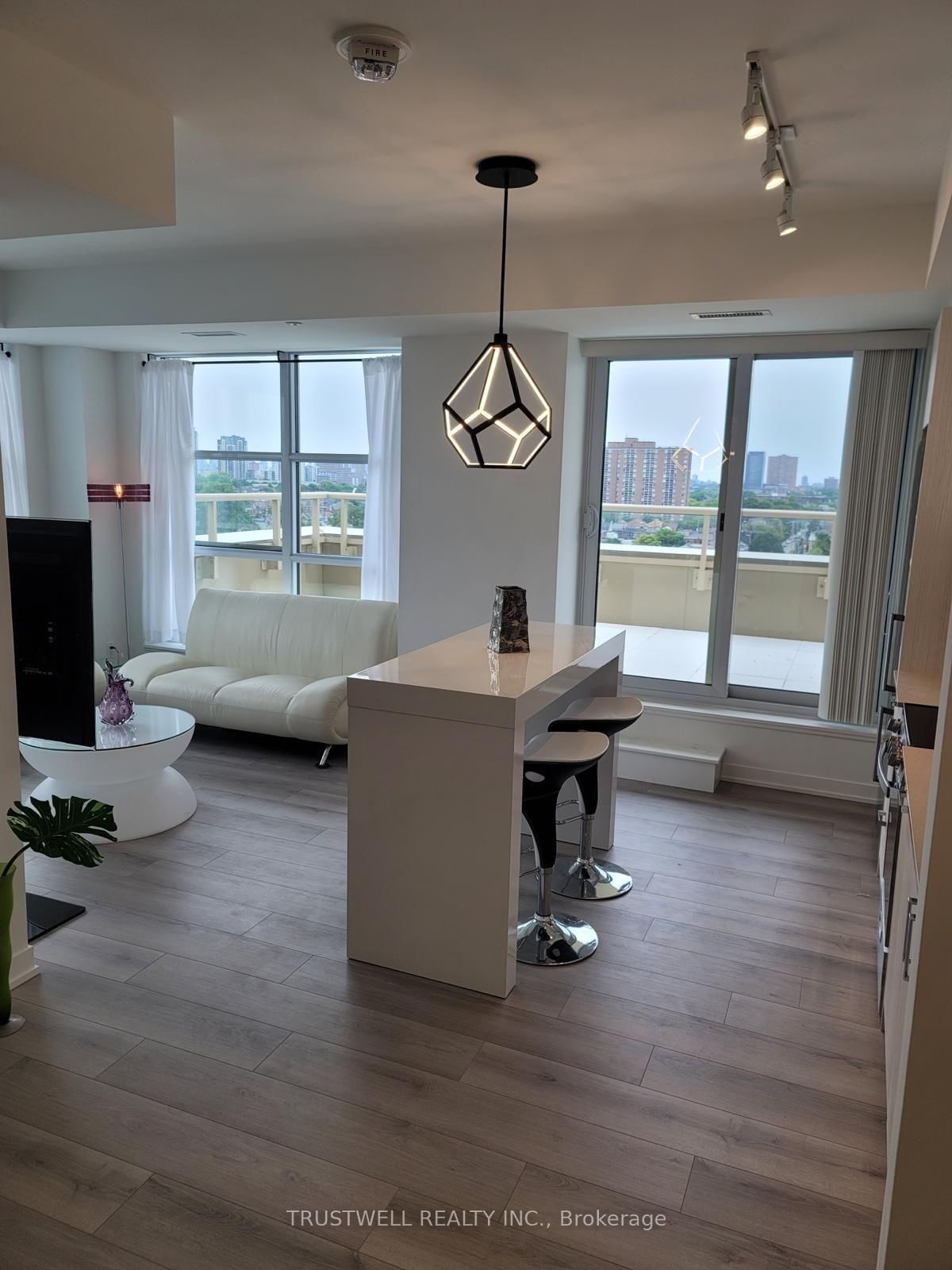 1013-1787 St. Clair Avenue, Toronto, ON, photo 2