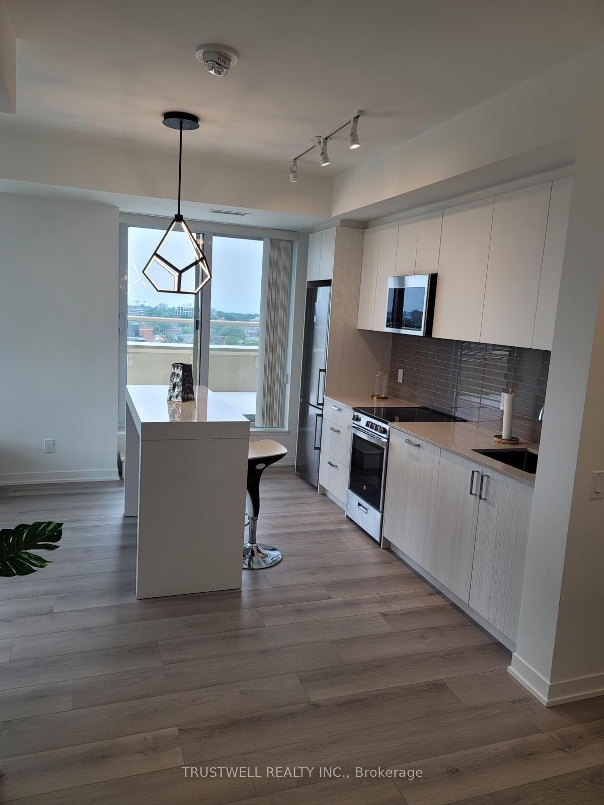 1013-1787 St. Clair Avenue, Toronto, ON, photo 3