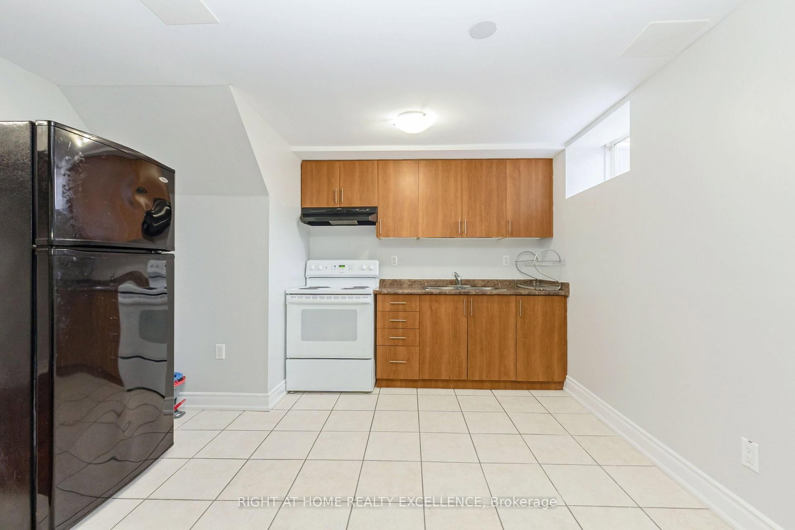 17 Keeleview Crescent • Brampton, ON photo 35