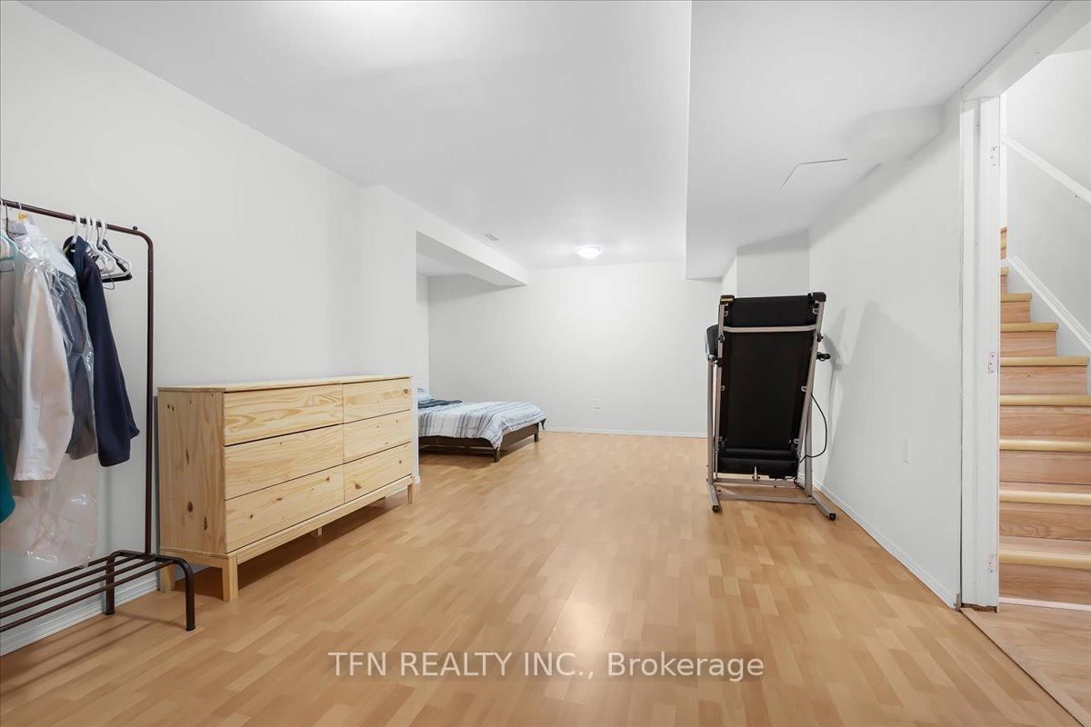 70 Sewells Lane • Brampton, ON photo 32