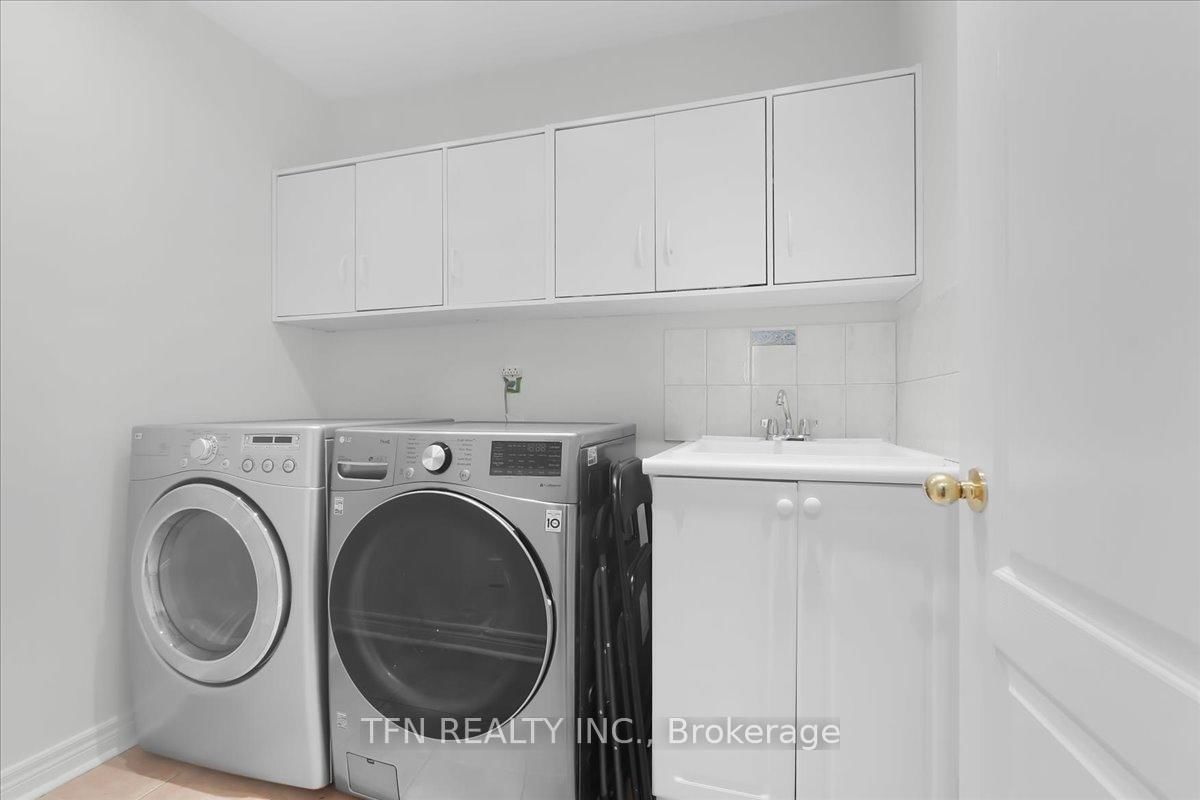 70 Sewells Lane • Brampton, ON photo 35