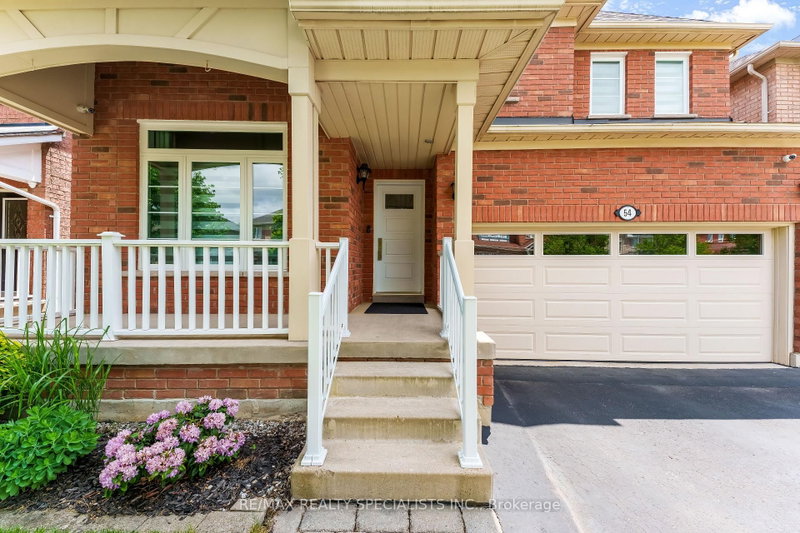 54 Red Plant Crescent