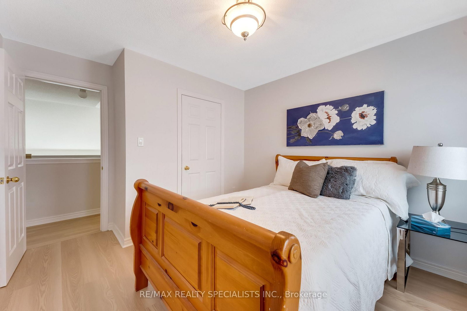 54 Red Plant Crescent • Brampton, ON photo 22