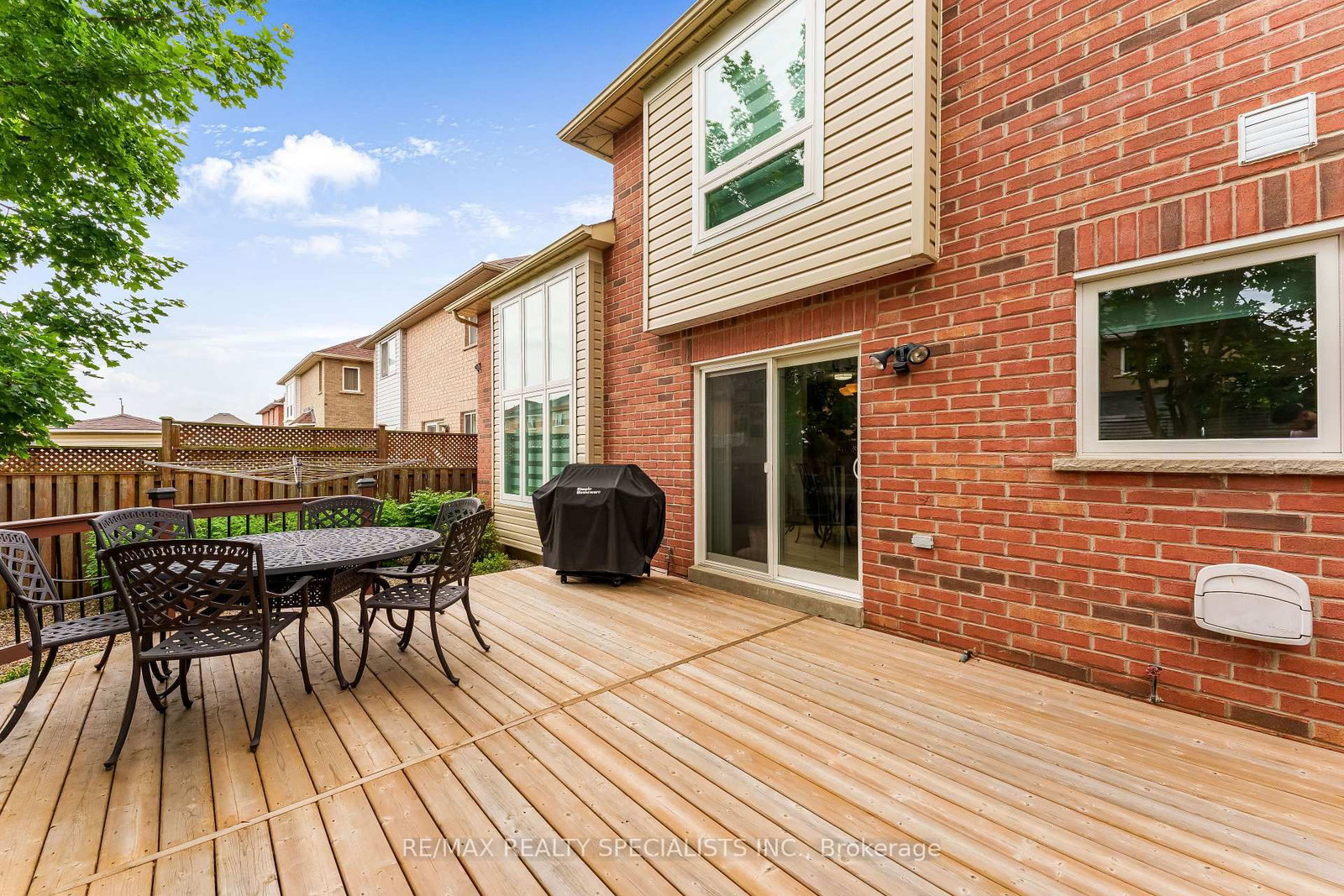 54 Red Plant Crescent • Brampton, ON photo 32
