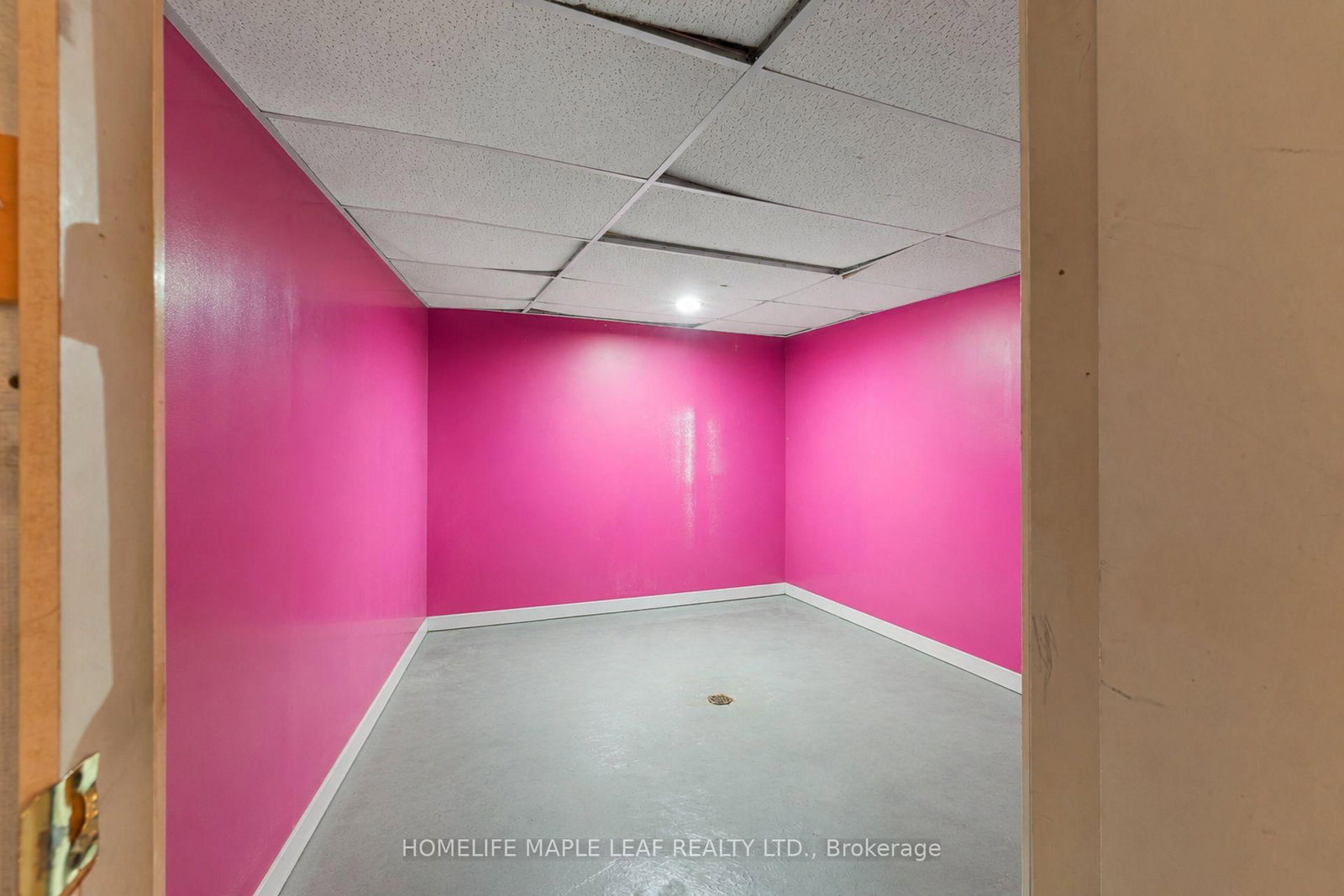 43 Morningmist Street • Brampton, ON photo 32