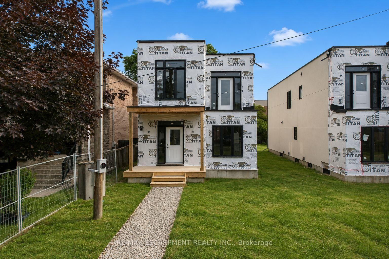 1037 Alexandra Avenue • Mississauga, ON photo 8