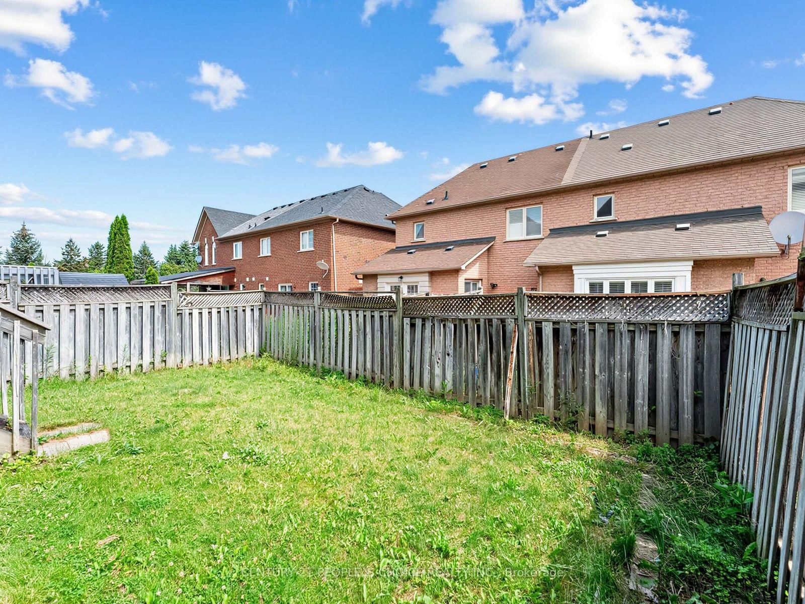 40 Zebra Trail • Brampton, ON photo 32