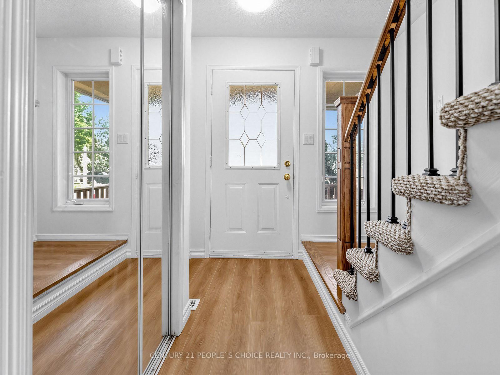 40 Zebra Trail • Brampton, ON photo 5