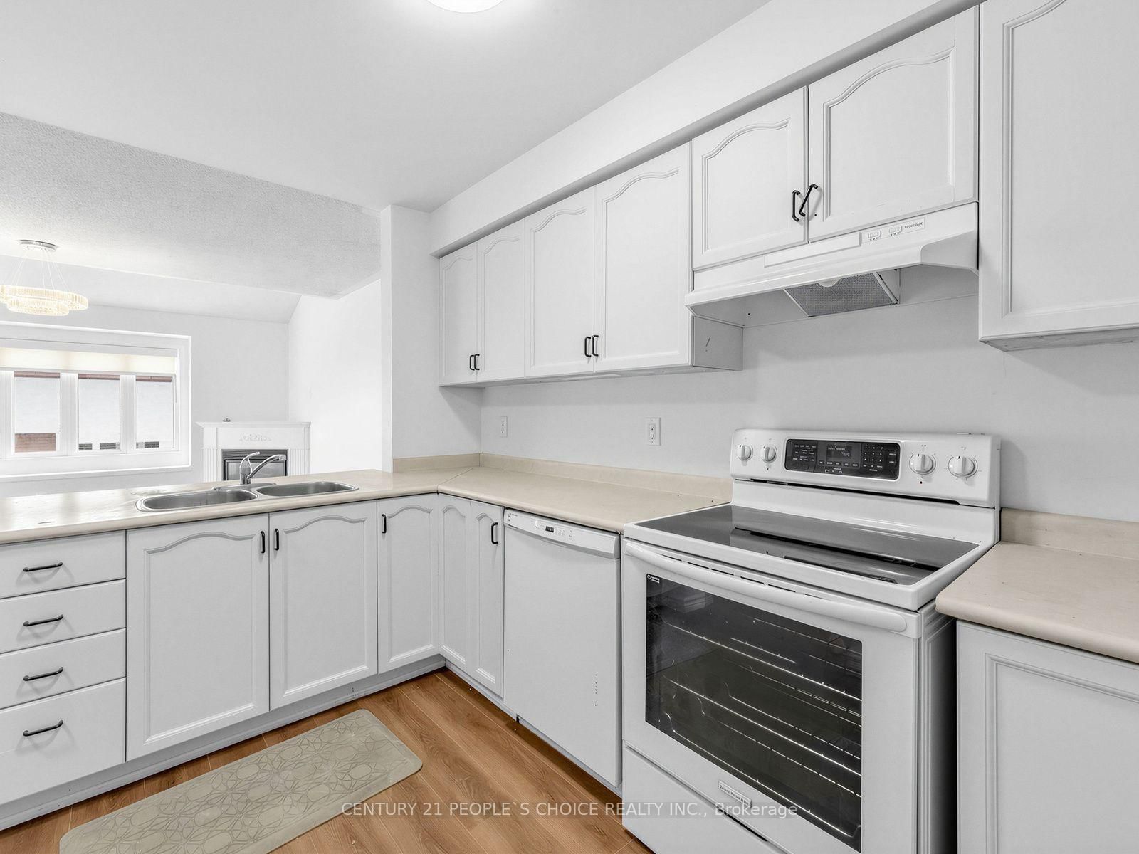 40 Zebra Trail • Brampton, ON photo 7