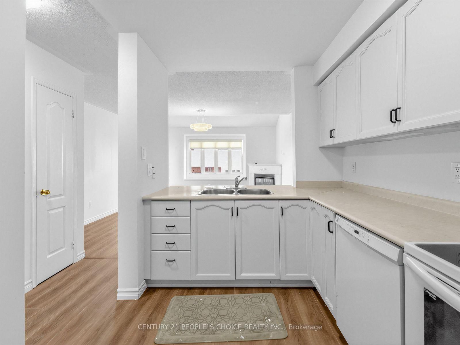 40 Zebra Trail • Brampton, ON photo 8