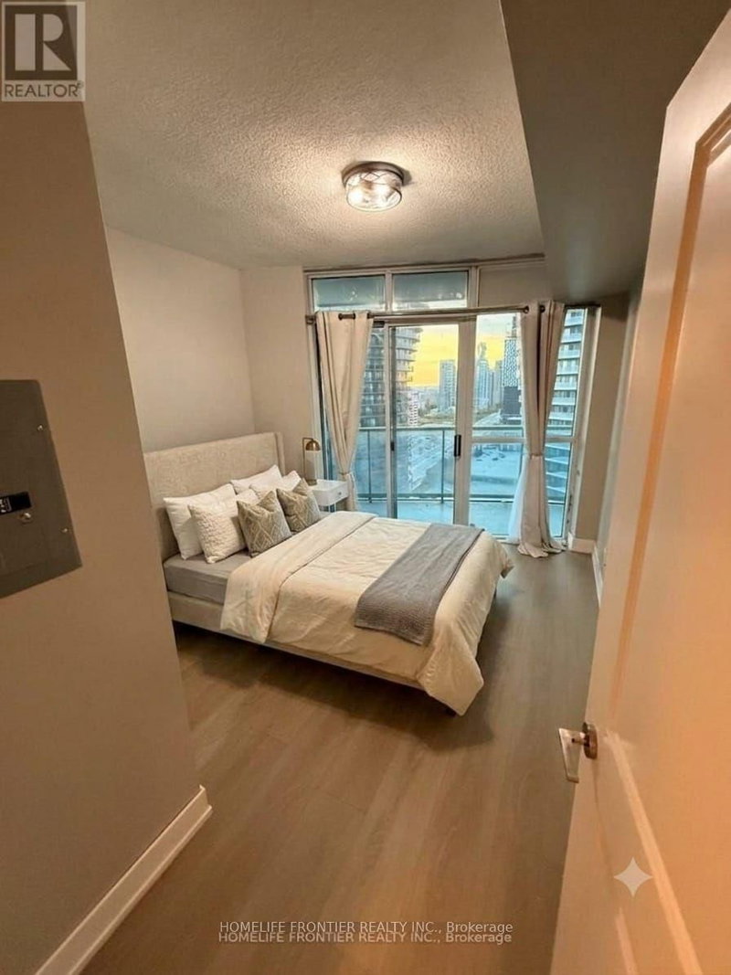 2607 - 80 Absolute Avenue