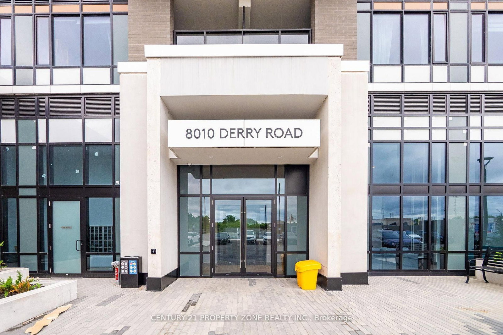 8010 Derry Road W • #TH 105 • Milton, ON photo 5