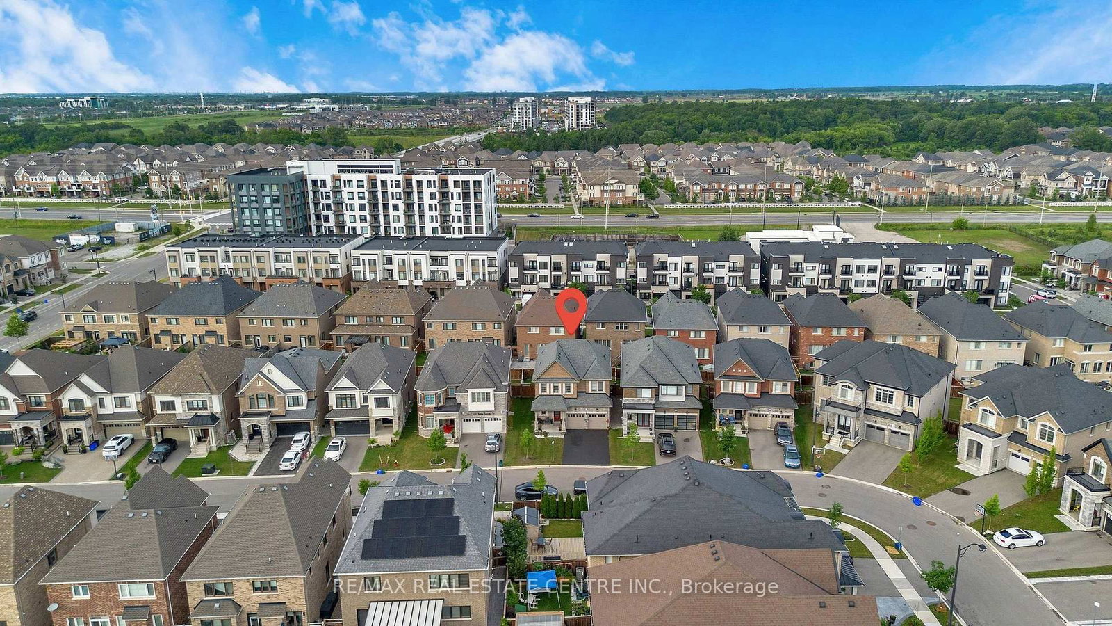 1319 Britton Crescent • Milton, ON photo 3