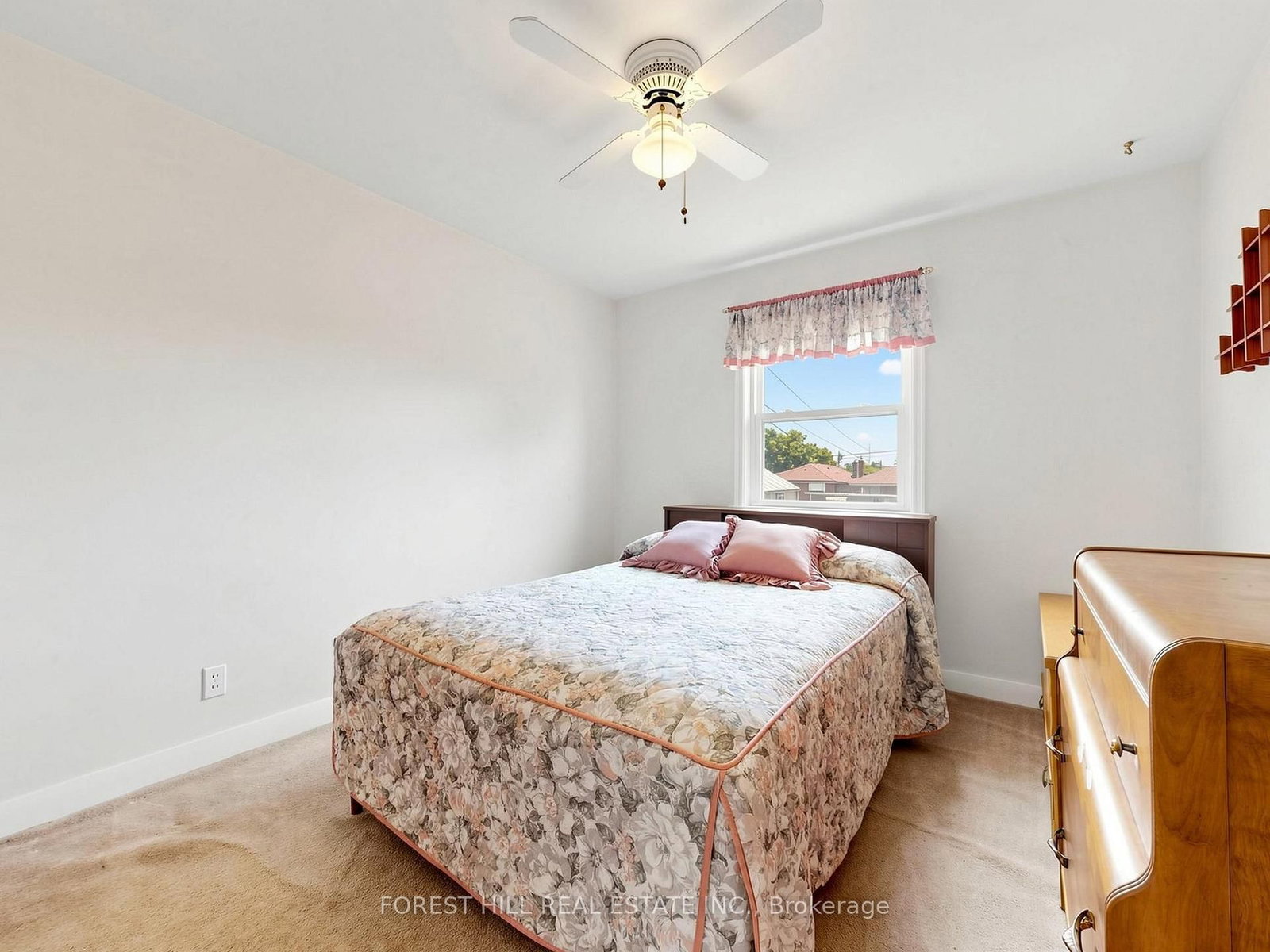 25 Cartwright Avenue • Toronto, ON photo 14