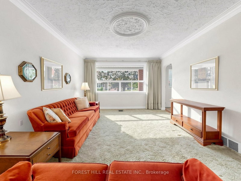 25 Cartwright Avenue