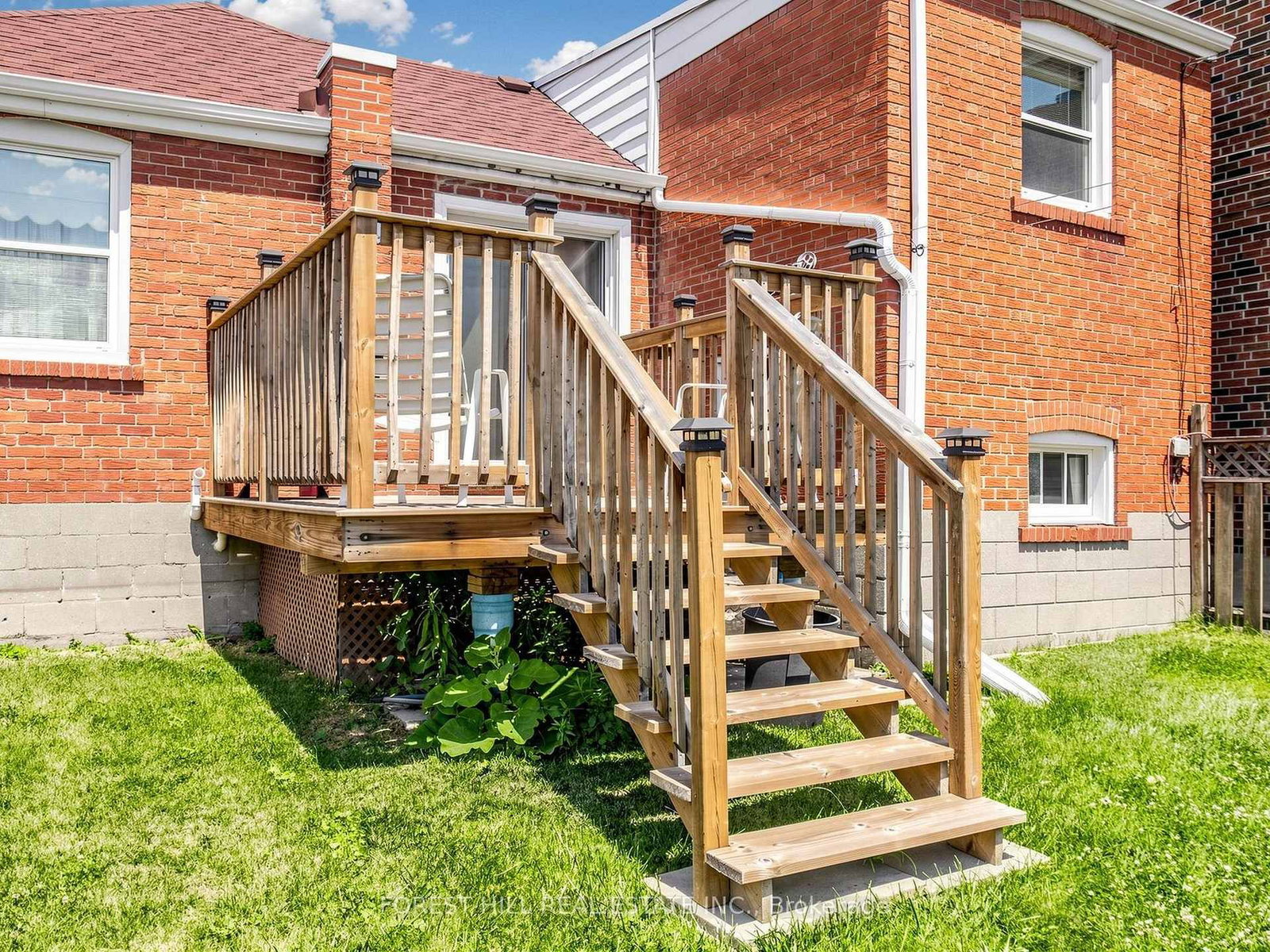 25 Cartwright Avenue • Toronto, ON photo 31