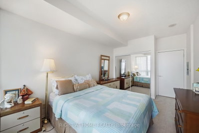 1359 Rathburn Mississauga,ON L4W 5P7 — Photo 18