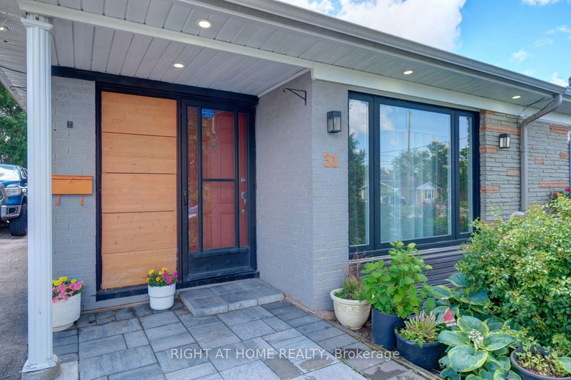 31 Frankton Crescent