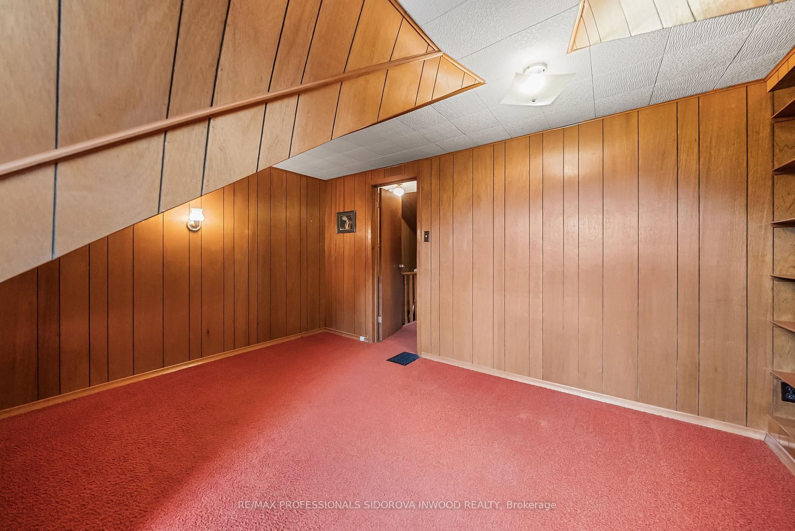 44 Golden Avenue • Toronto, ON photo 27