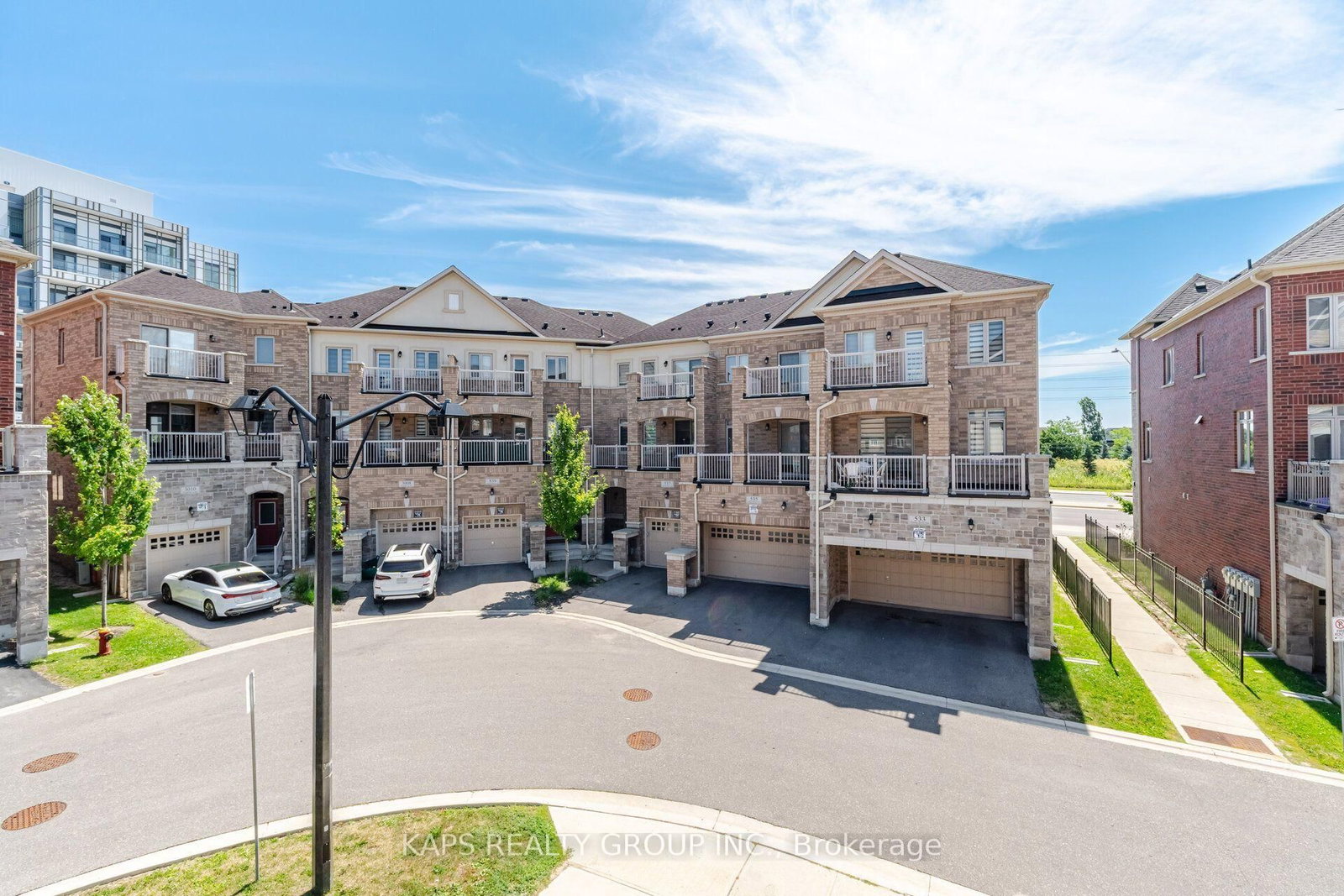 497 Manhattan Common • Oakville, ON photo 44