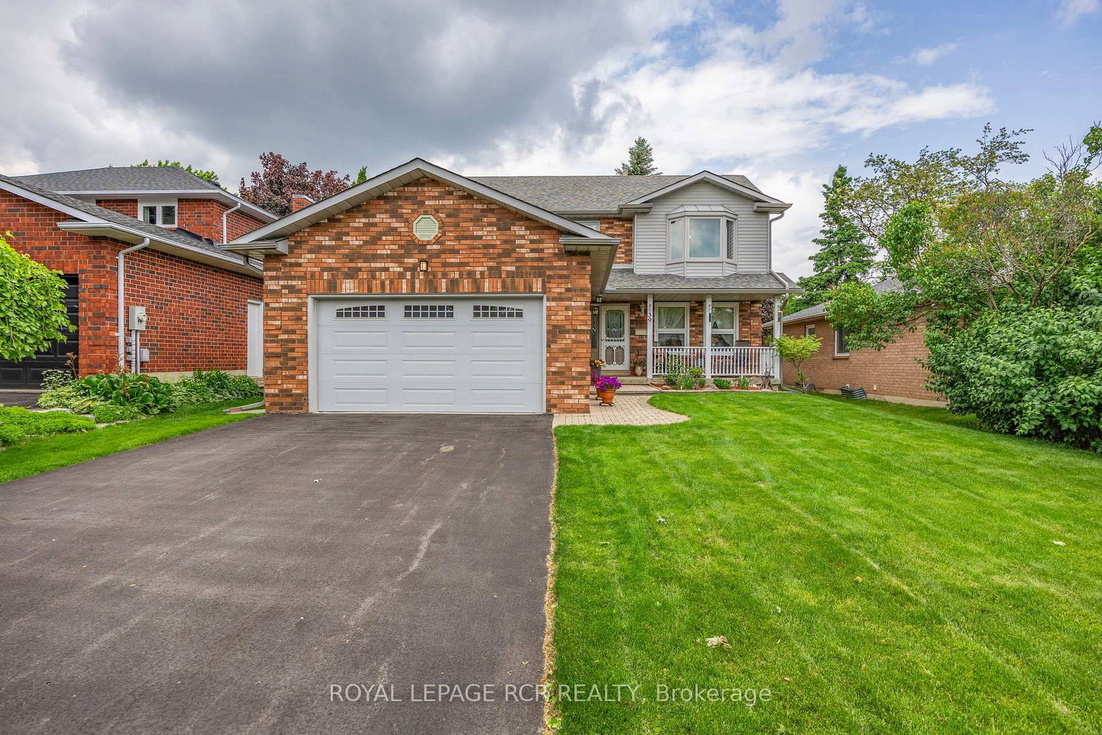39 Passmore Avenue • Orangeville, ON photo 1