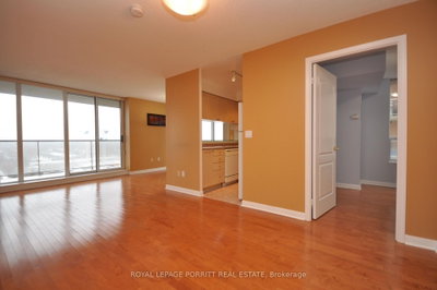 Unit 901 — 1140 Parkwest Place — photo 6