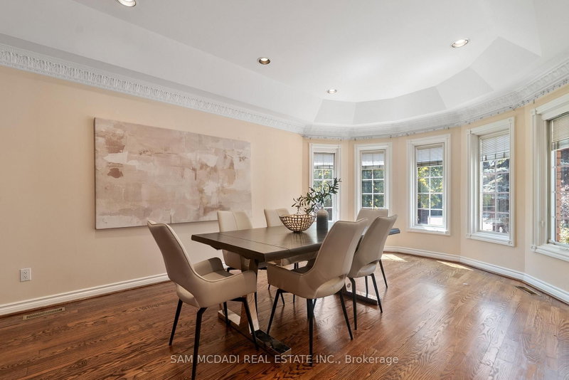 2339 Glengarry Mississauga,ON L5C 1Y1 — Photo 5