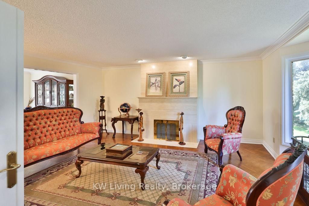 1070 Geran Crescent • Mississauga, ON photo 7