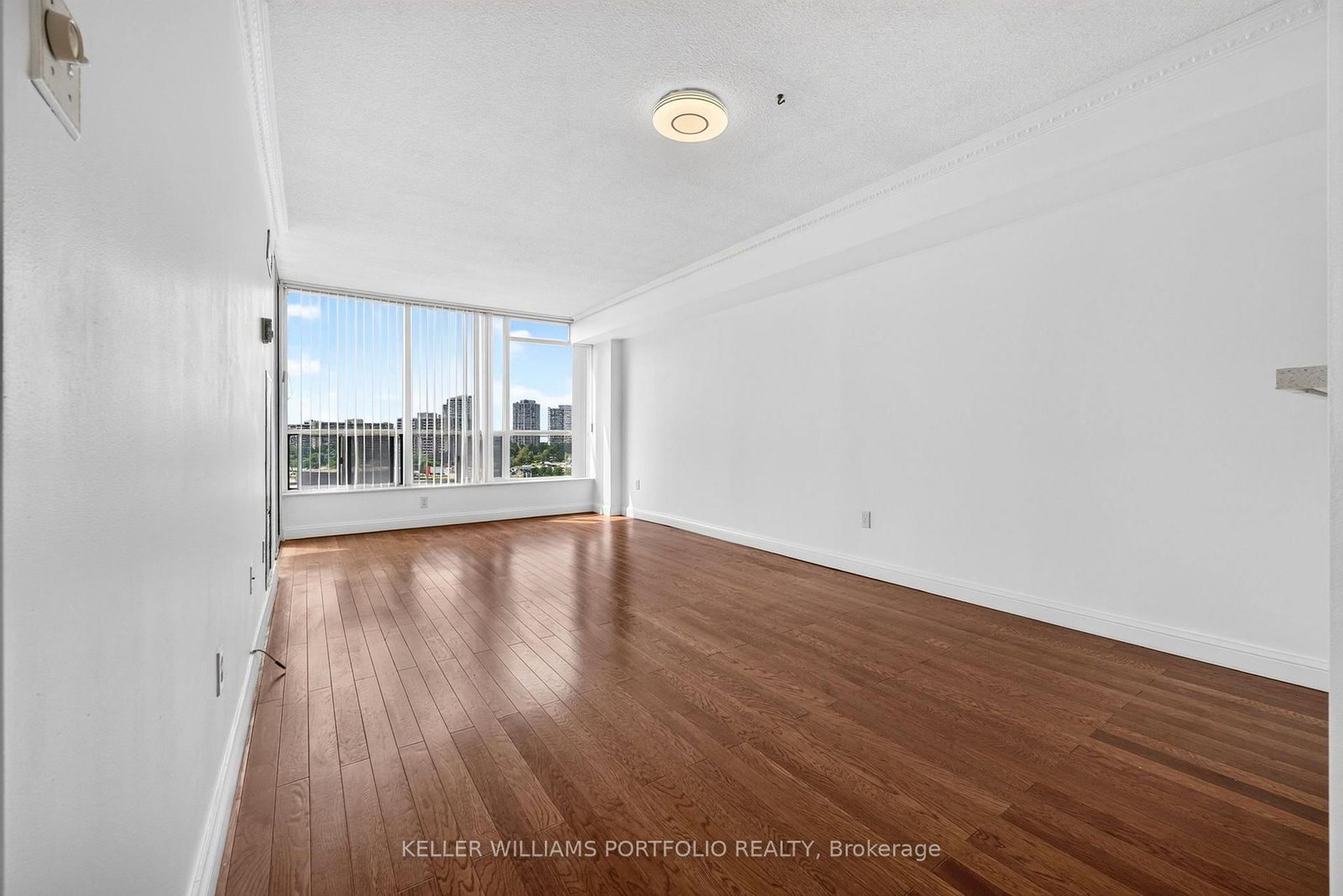 24 Hanover Road • #1008 • Brampton, ON photo 10
