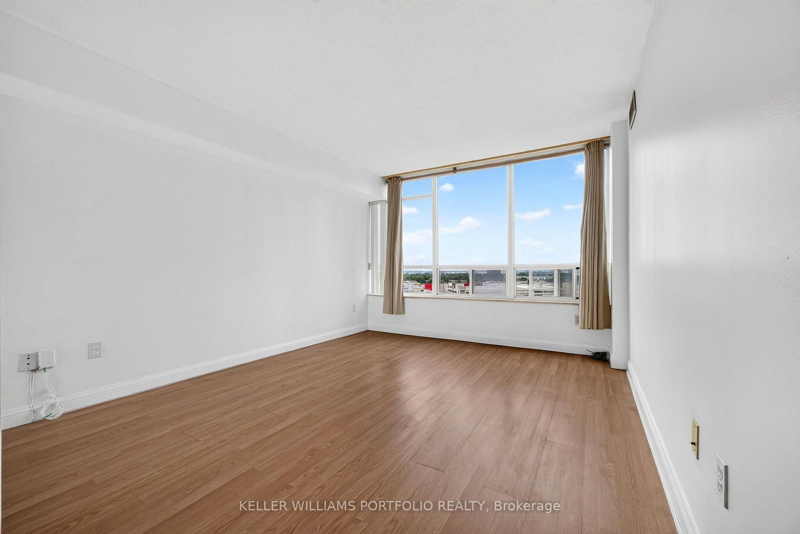 24 Hanover Road • #1008 • Brampton, ON photo 17
