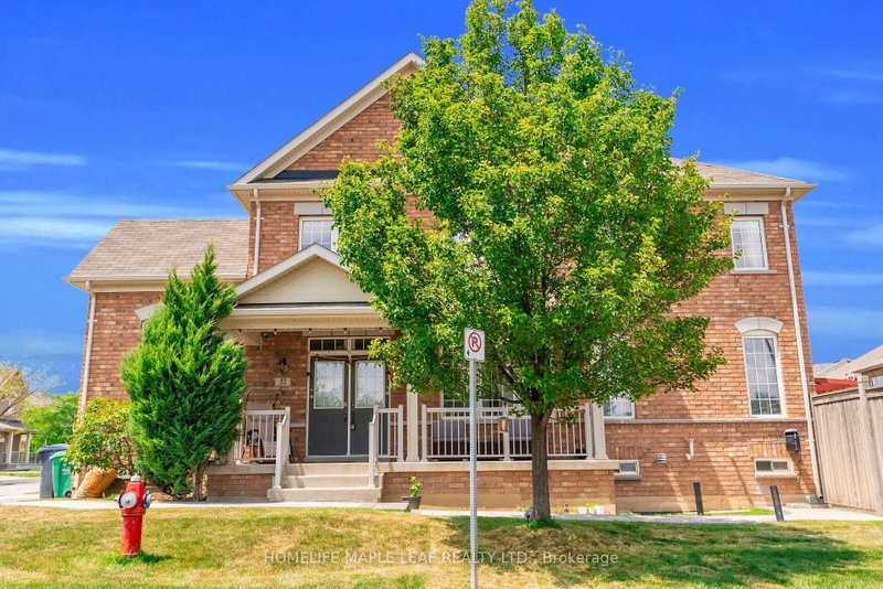 32 Orangeblossom Trail