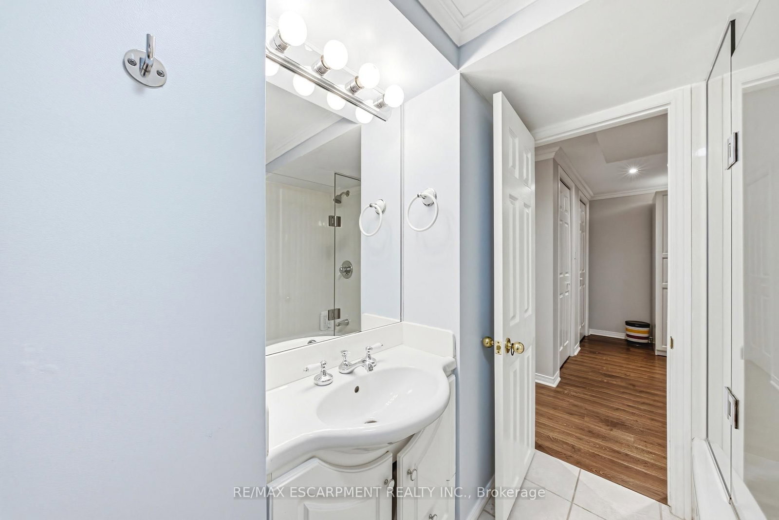 3384 Manfred Drive • Burlington, ON photo 32