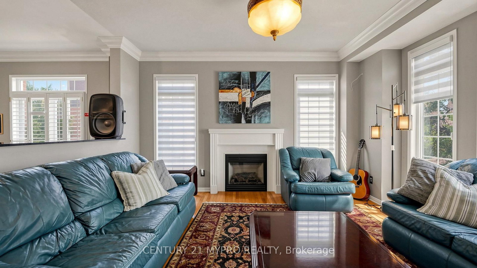 12 Sergio Marchi Street • Toronto, ON photo 7