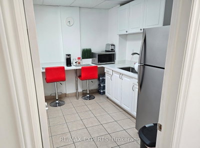 Unit 2 — 1270 Finch Avenue W — photo 3