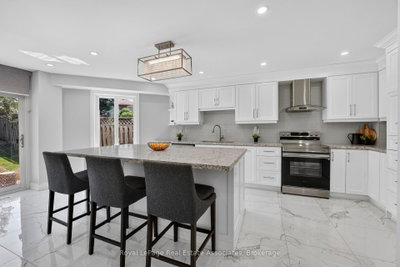 3346 Chartrand Mississauga,ON L5L 4C5 — Photo 12