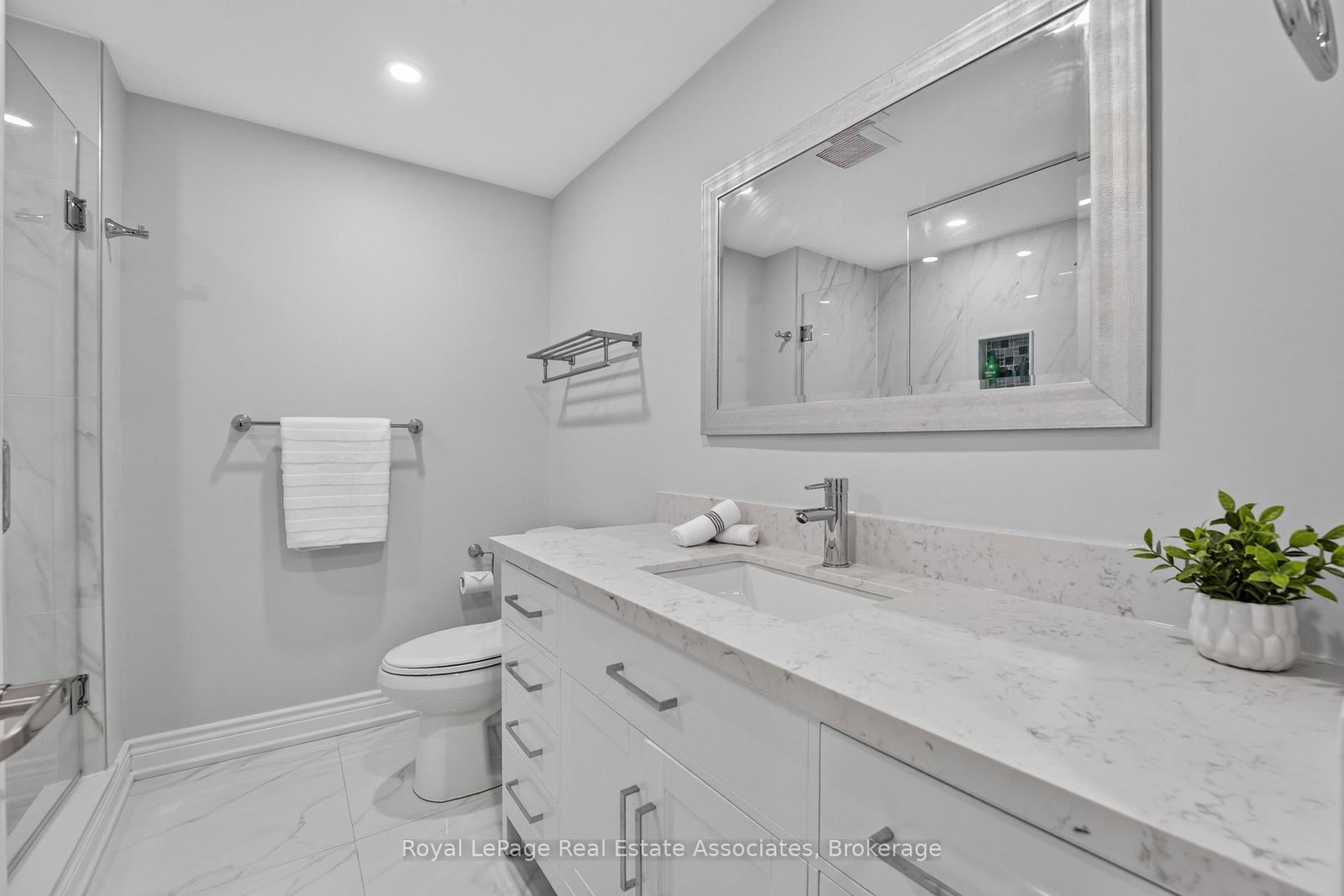 3346 Chartrand Crescent • Mississauga, ON photo 35