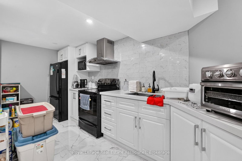 3346 Chartrand Mississauga,ON L5L 4C5 — Photo 38