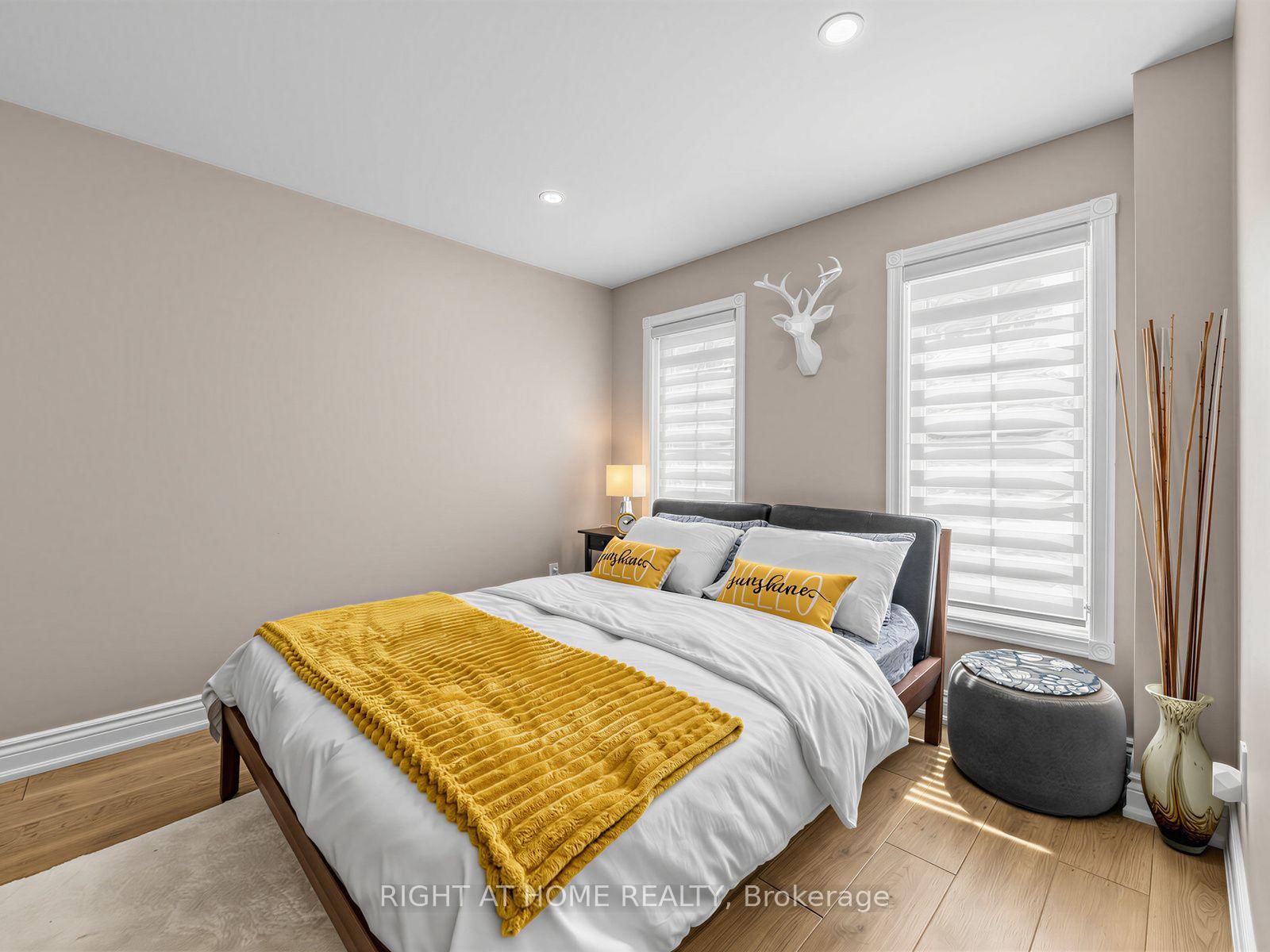 4236 Credit Pointe Drive • Mississauga, ON photo 18