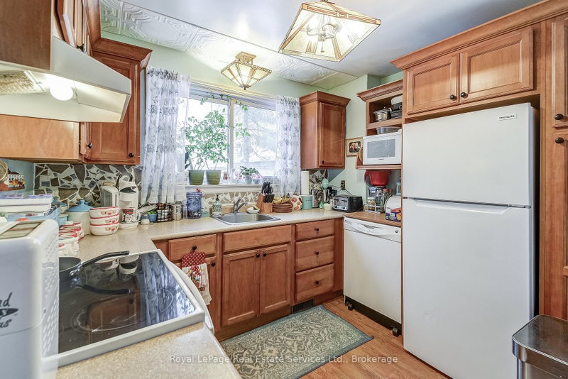 144 Heslop Milton,ON L9T 1B4 — Photo 15