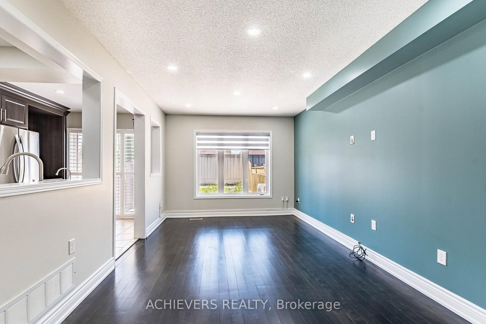 74 Charcoal Way • Brampton, ON photo 10