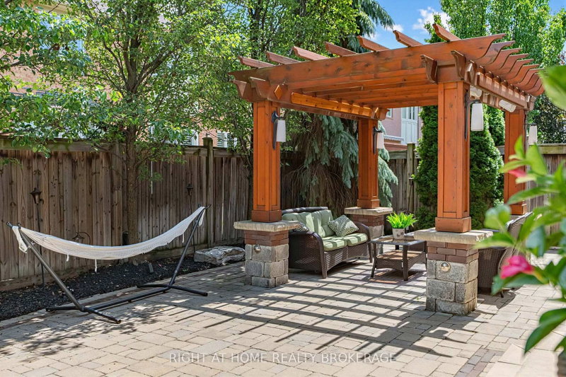 729 Boughton Milton,ON L9T 0E5 — Photo 44
