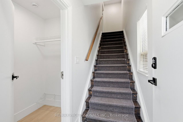 105 Cavell Avenue