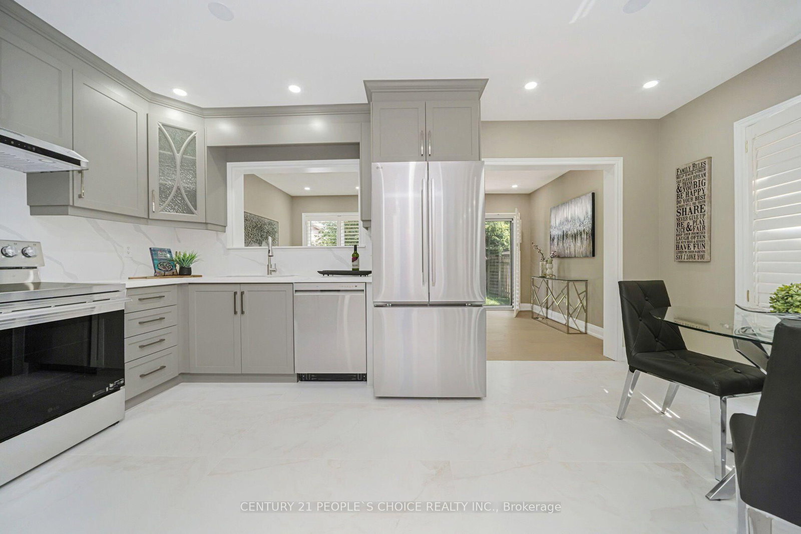 7216 Gagliano Drive • Mississauga, ON photo 13