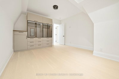 28 Pine Mississauga,ON L5H 2P6 — Photo 19