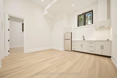 28 Pine Mississauga,ON L5H 2P6 — Photo 37
