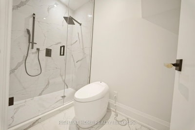28 Pine Mississauga,ON L5H 2P6 — Photo 40
