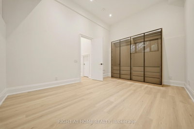 28 Pine Mississauga,ON L5H 2P6 — Photo 41