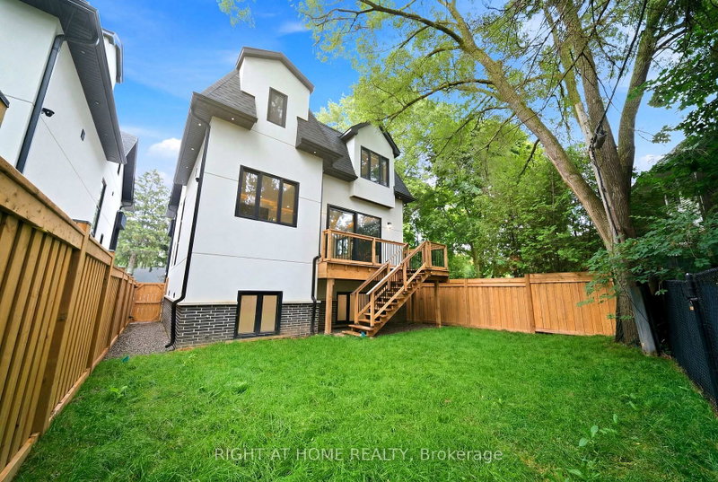 28 Pine Mississauga,ON L5H 2P6 — Photo 46