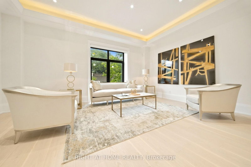 28 Pine Mississauga,ON L5H 2P6 — Photo 5